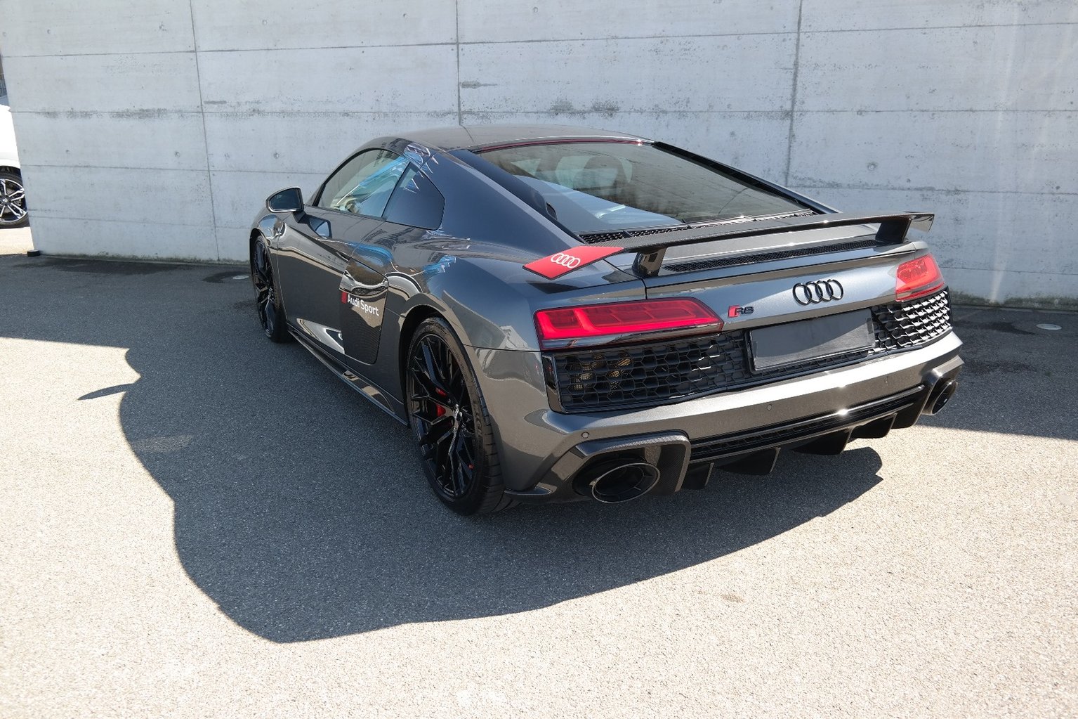 AUDI R8 Coupé performance S-Tronic, Benzin, Occasion / Gebraucht, Automatik - 3