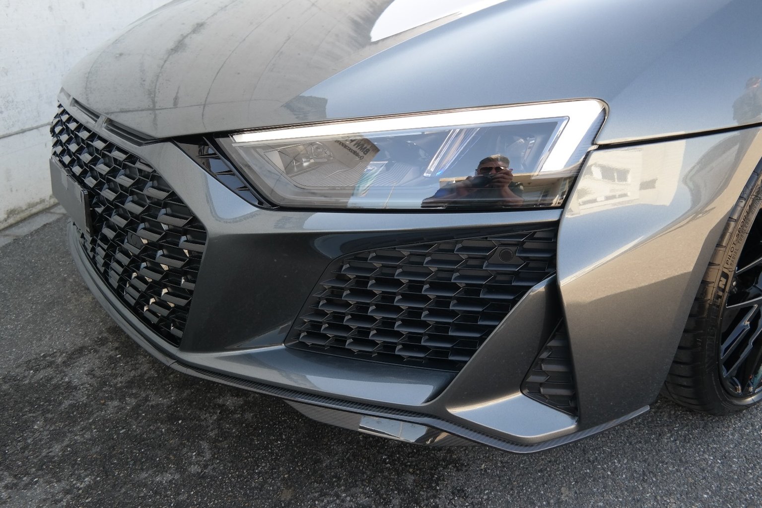 AUDI R8 Coupé performance S-Tronic, Benzin, Occasion / Gebraucht, Automatik - 7