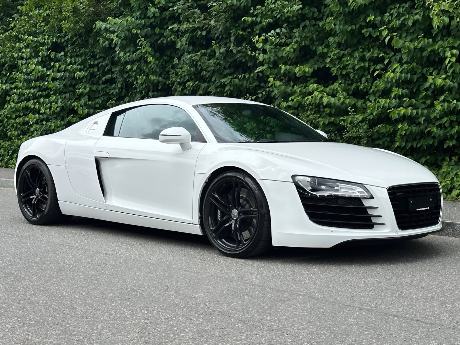 AUDI R8 Coupé 4.2, Benzin, Occasion / Gebraucht, Automatik - 7