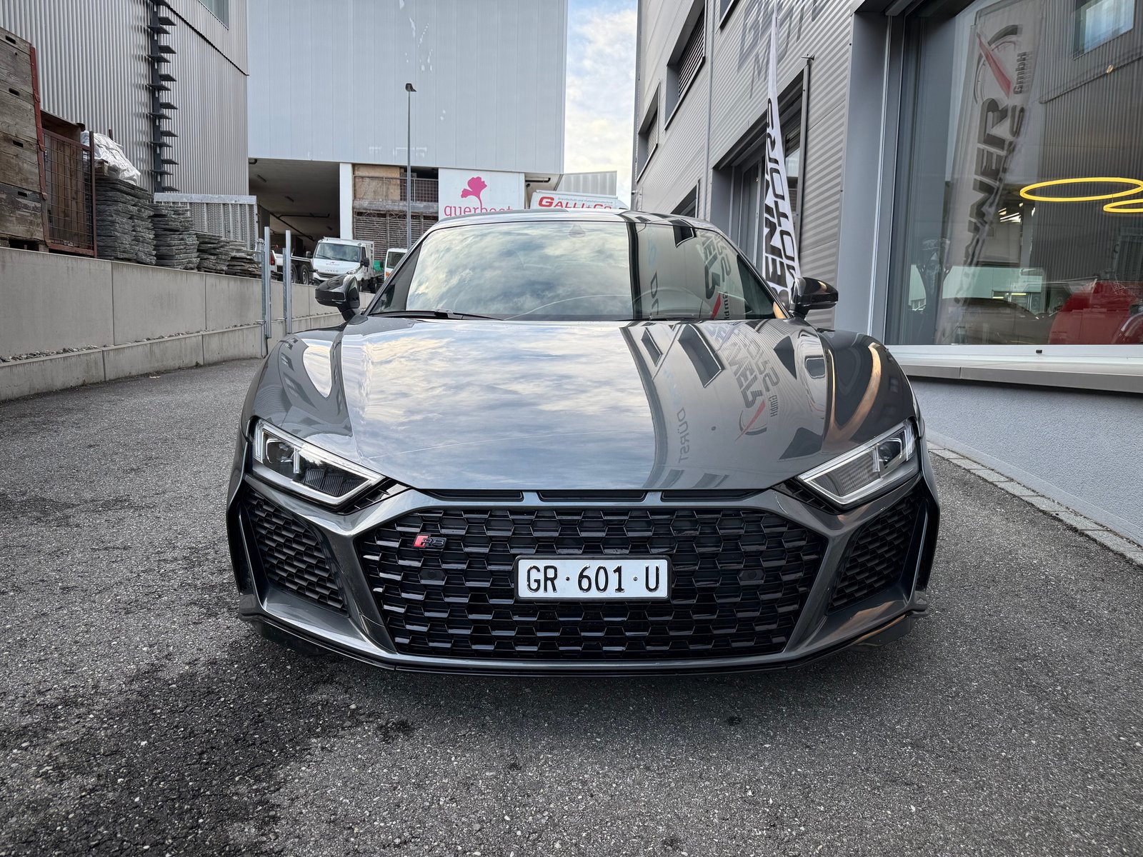 AUDI R8 Coupé 5.2 plus S-Tronic - CAPRISTO, Benzin, Occasion / Gebraucht, Automatik - 2