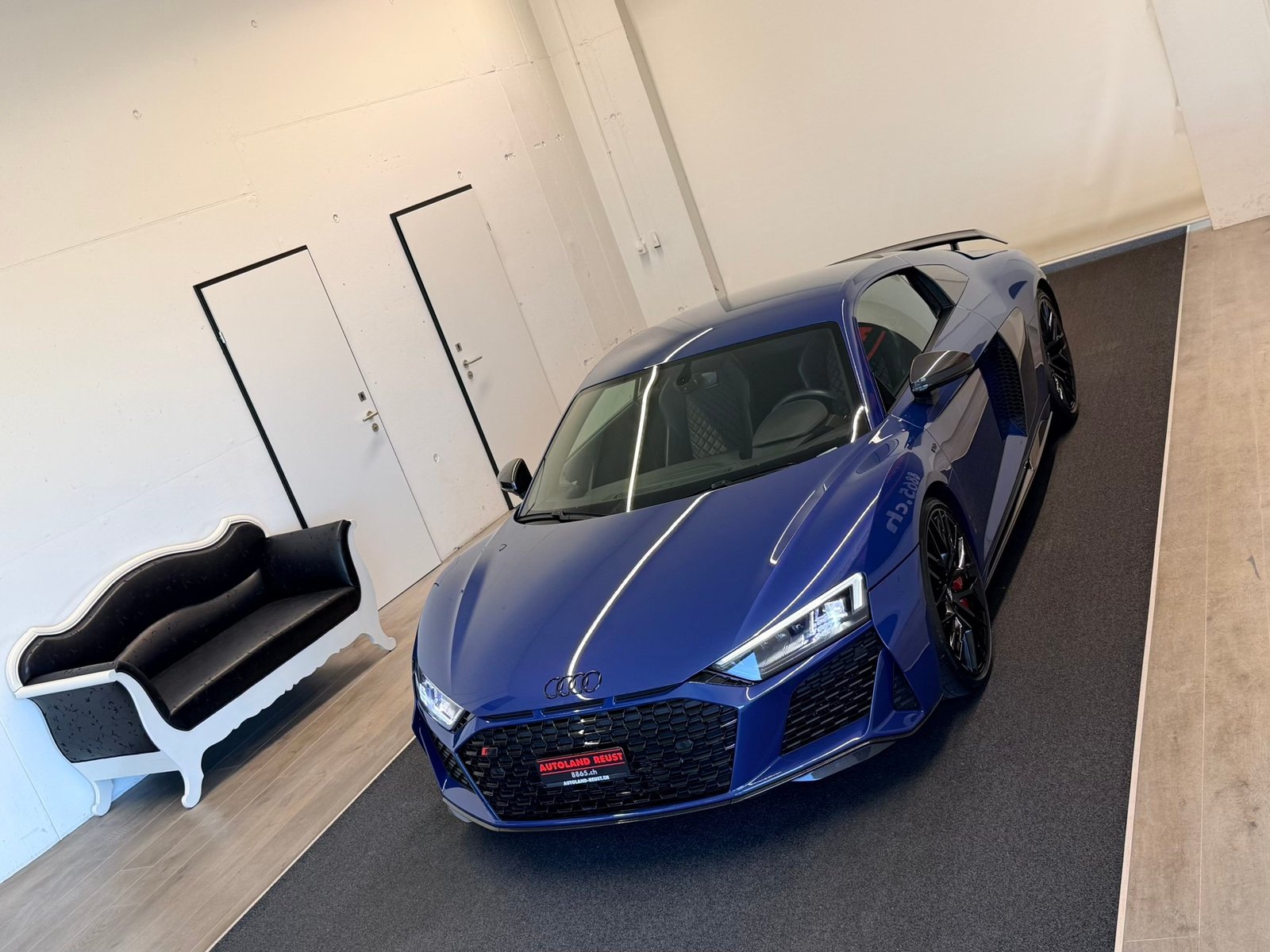 AUDI R8 Coupé performance S-Tronic, Petrol, Second hand / Used, Automatic - 4