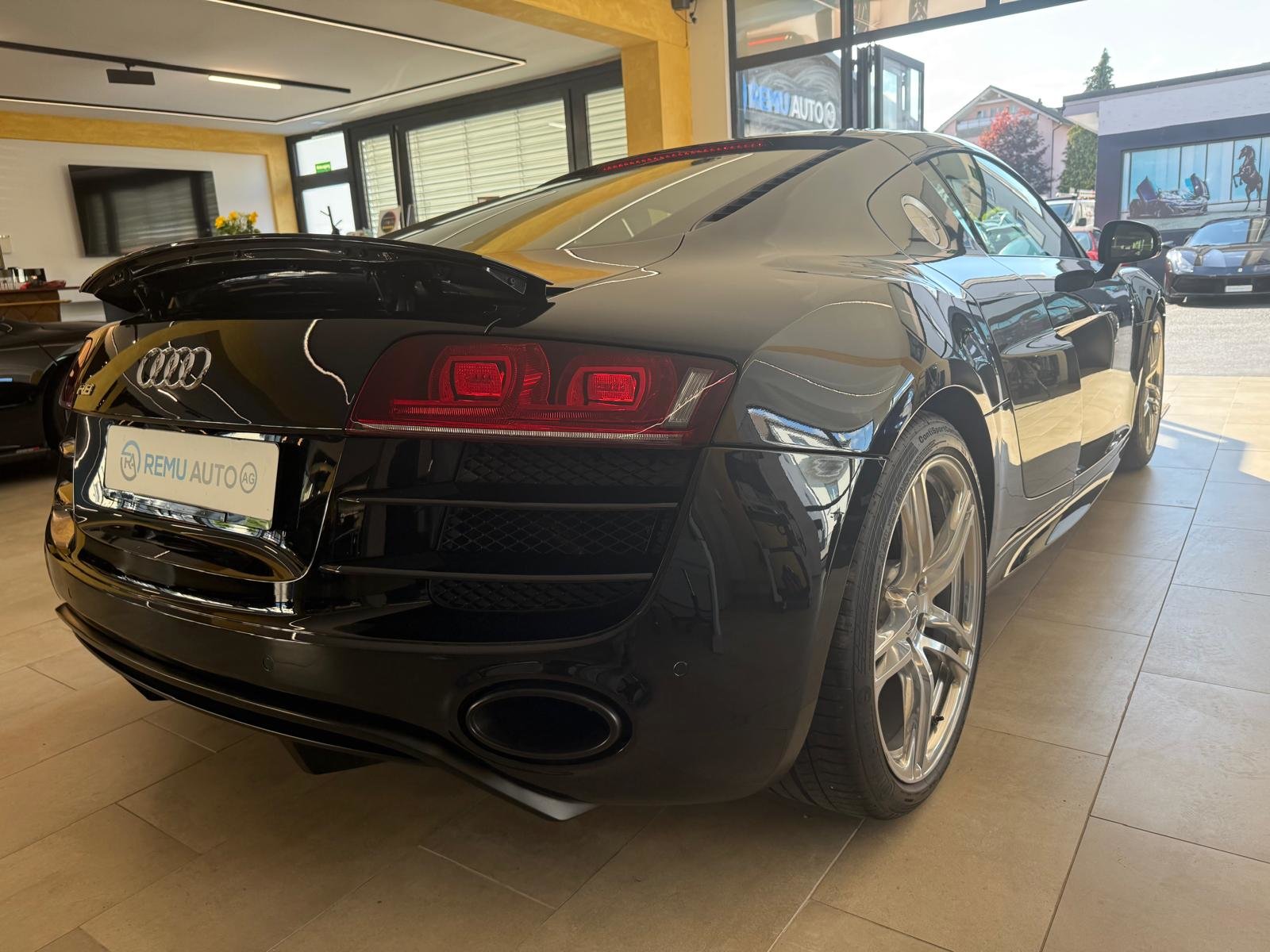 AUDI R8 Coupé 5.2 R-Tronic, Benzina, Occasioni / Usate, Automatico - 3