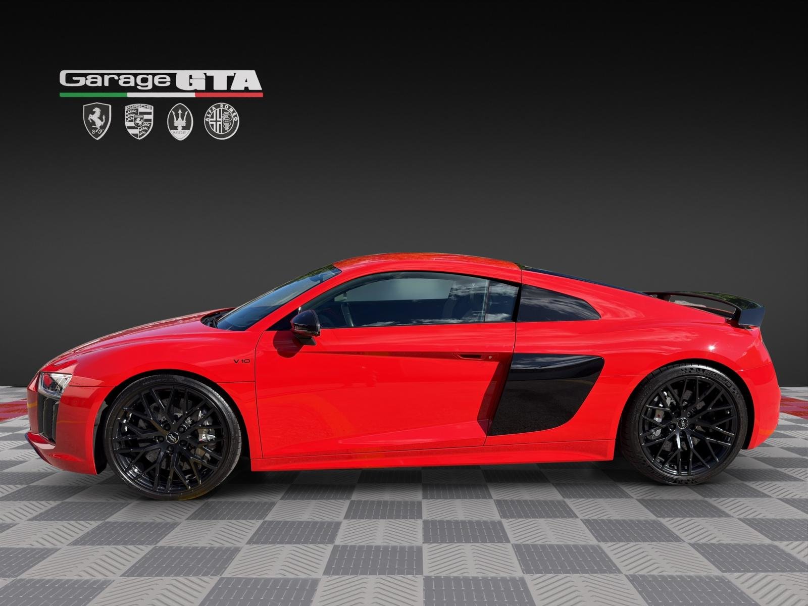 AUDI R8 Coupé 5.2 plus S-Tronic, Petrol, Second hand / Used, Automatic - 2