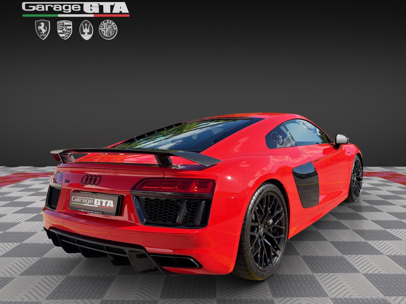 AUDI R8 Coupé 5.2 plus S-Tronic, Petrol, Second hand / Used, Automatic - 5
