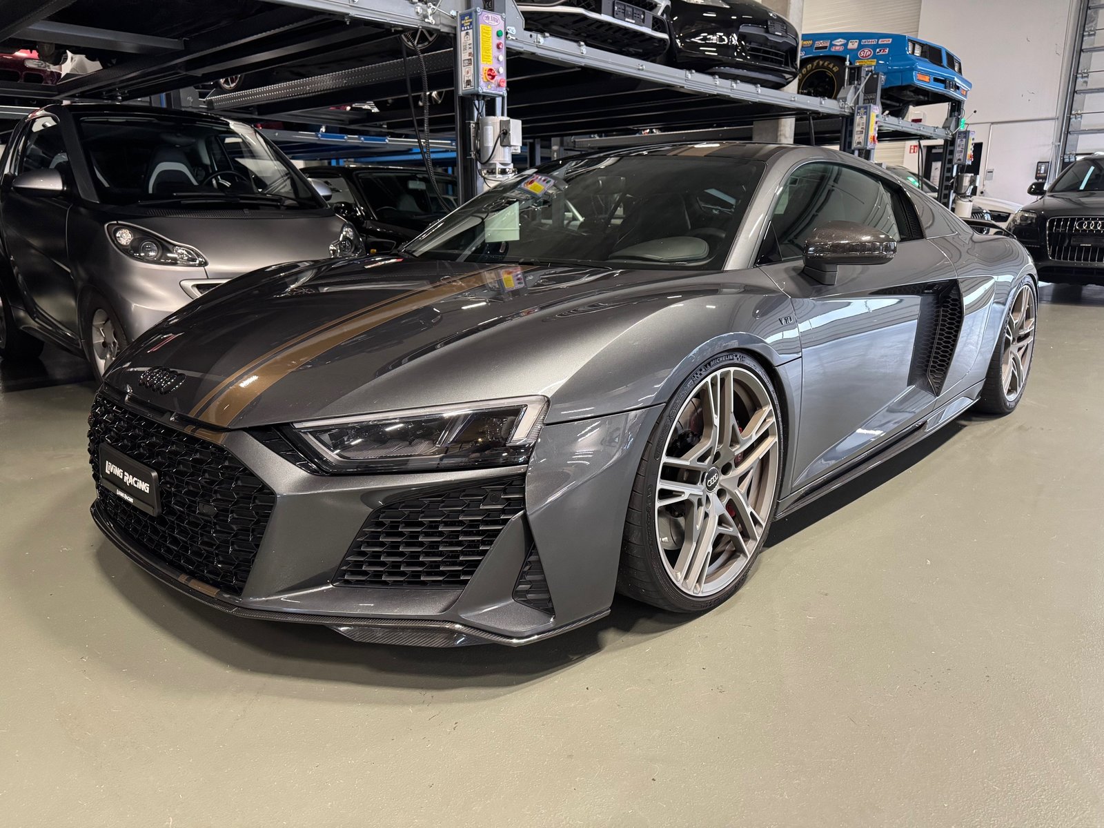AUDI R8 Coupé performance S-Tronic, Petrol, Second hand / Used, Automatic - 2