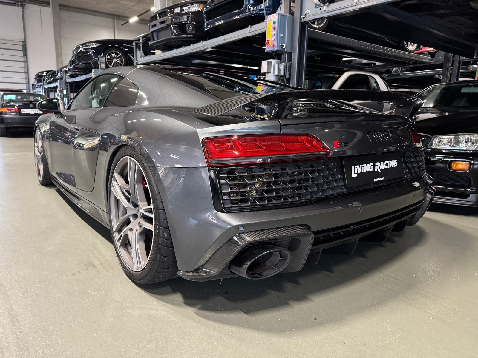 AUDI R8 Coupé performance S-Tronic, Petrol, Second hand / Used, Automatic - 3