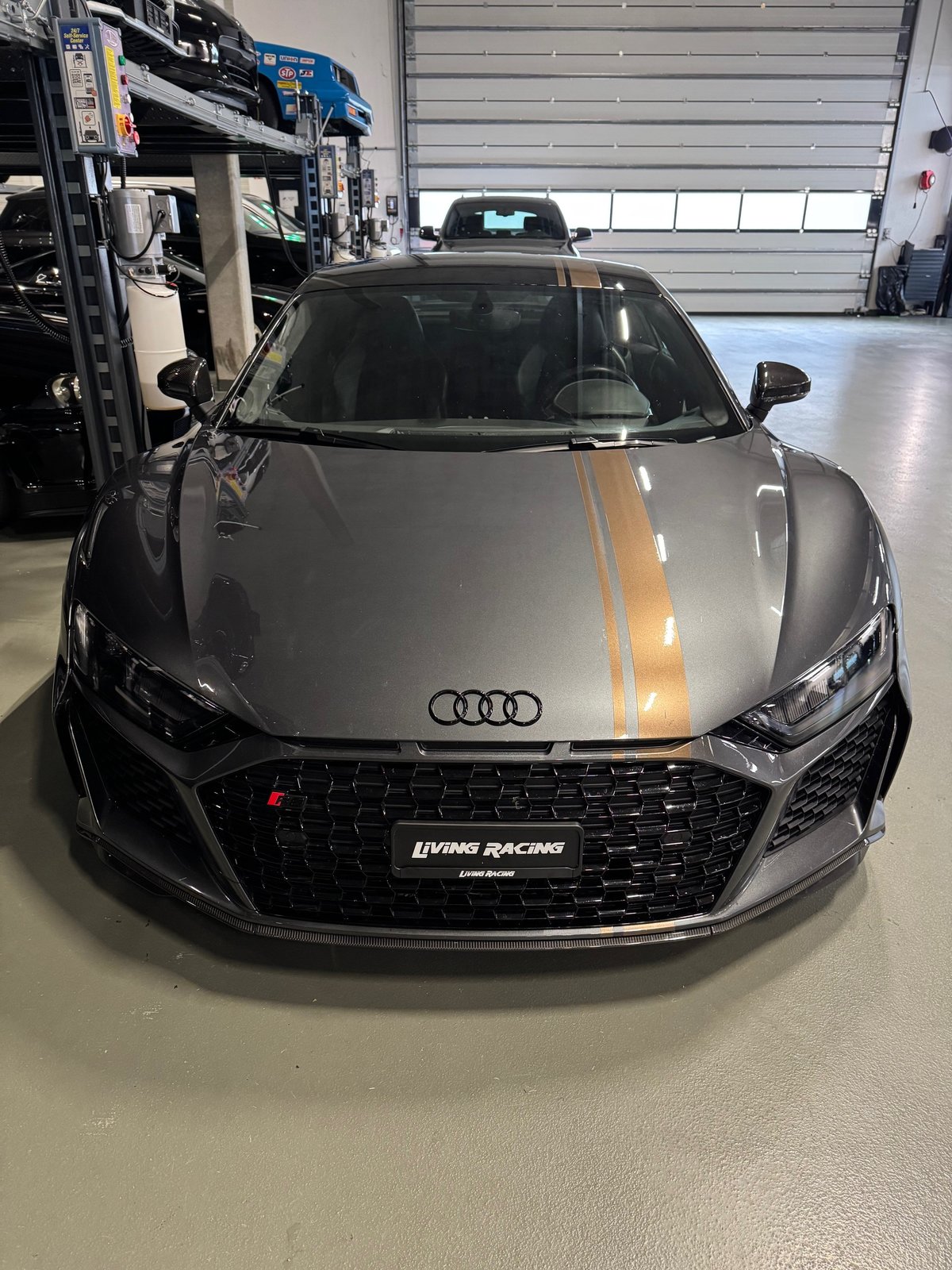 AUDI R8 Coupé performance S-Tronic, Petrol, Second hand / Used, Automatic - 5