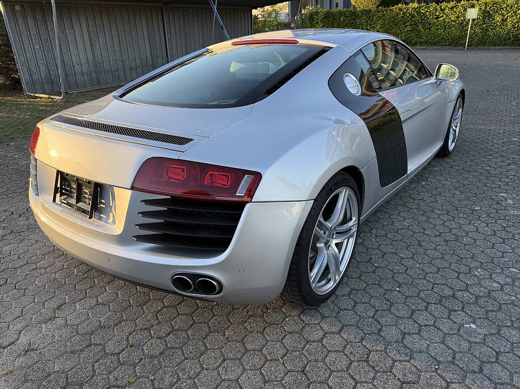 AUDI R8 Coupé 4.2 FSI V8 quattro R-Tronic, Benzina, Occasioni / Usate, Automatico - 5