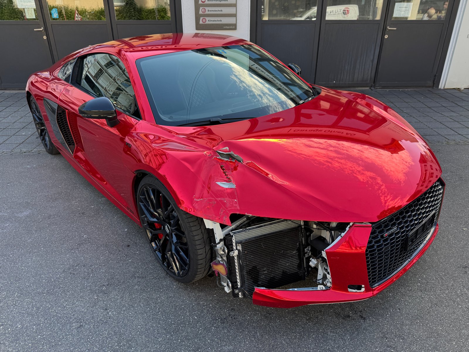 AUDI R8 Coupé 5.2 RWS S-Tronic, Essence, Occasion / Utilisé, Automatique - 3