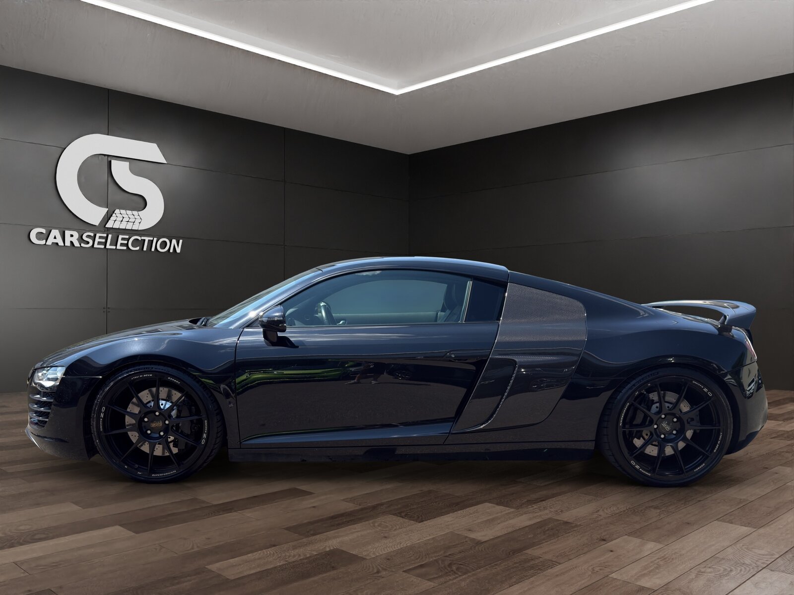 AUDI R8 Coupé 4.2, Essence, Occasion / Utilisé, Automatique - 2