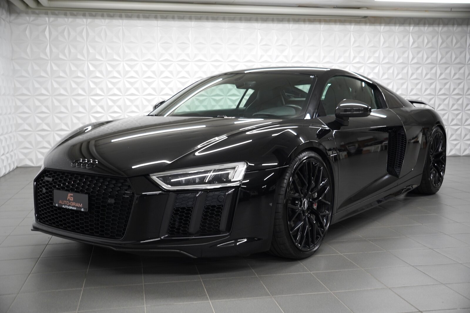 AUDI R8 Coupé 5.2 plus S-Tronic