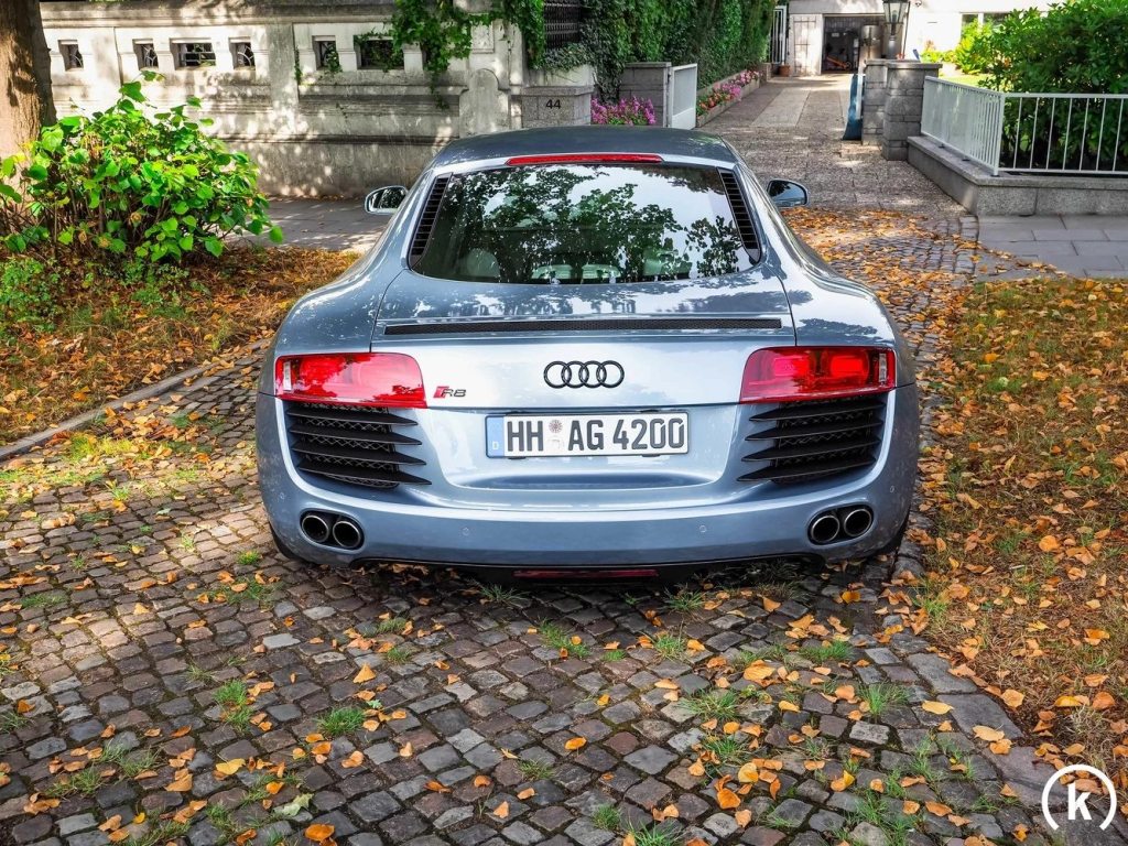 AUDI R8 4.2L V8 Coupé, Petrol, Second hand / Used, Automatic - 3