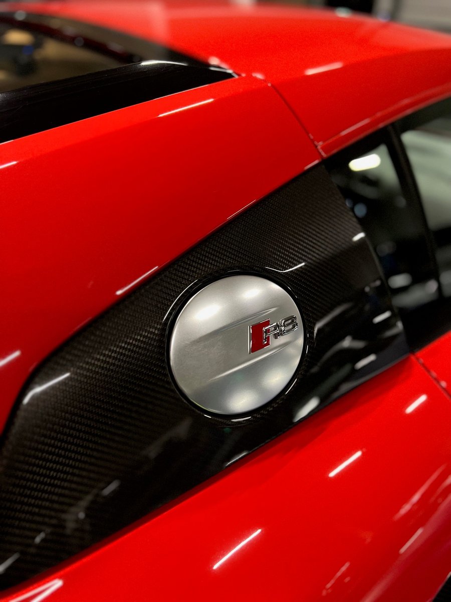 AUDI R8 Coupé 5.2 plus S-Tronic, Petrol, Second hand / Used, Automatic - 7