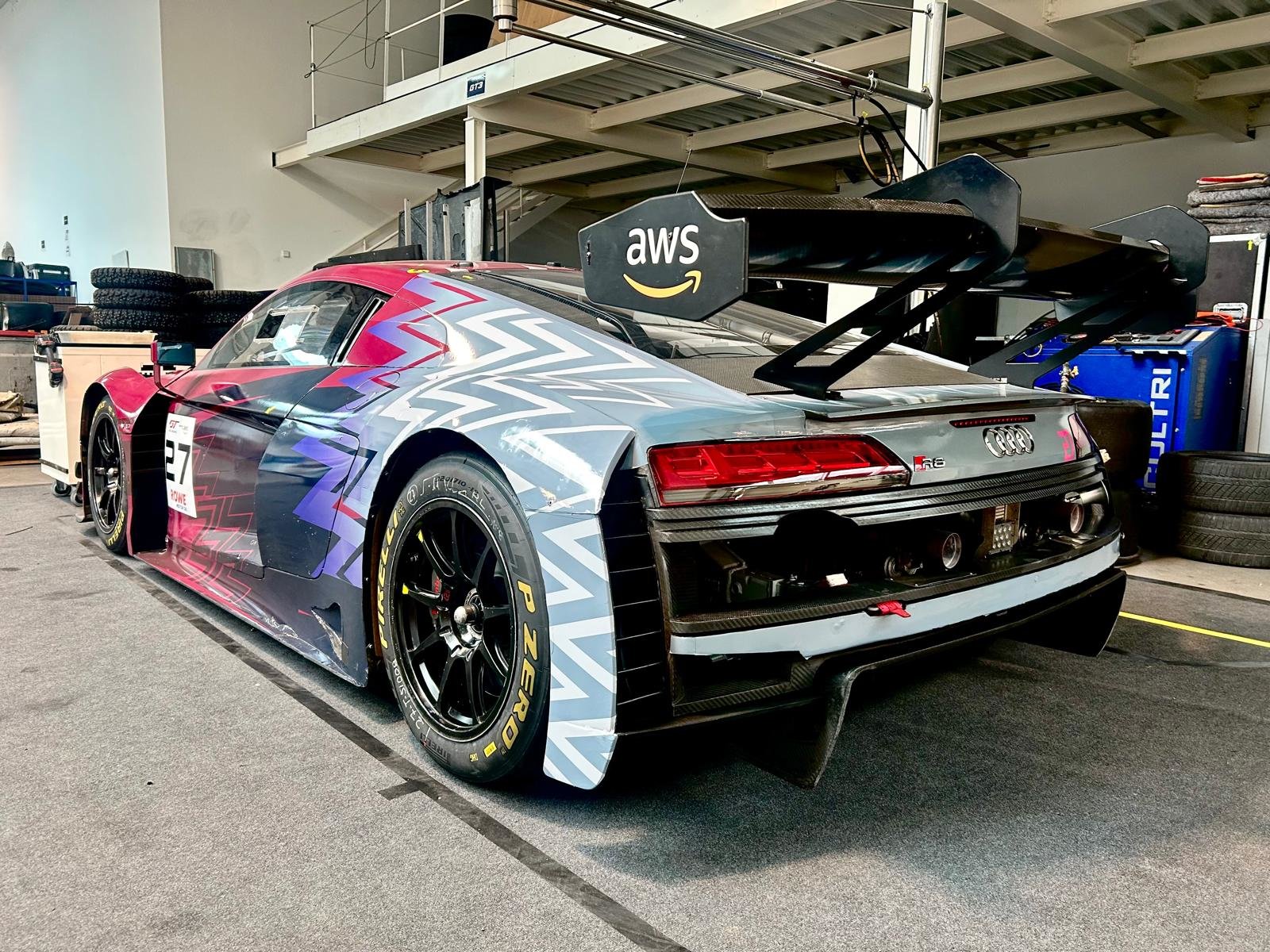 AUDI R8 LMS GT3 Evo II, Benzin, Occasion / Gebraucht, Automat - 4