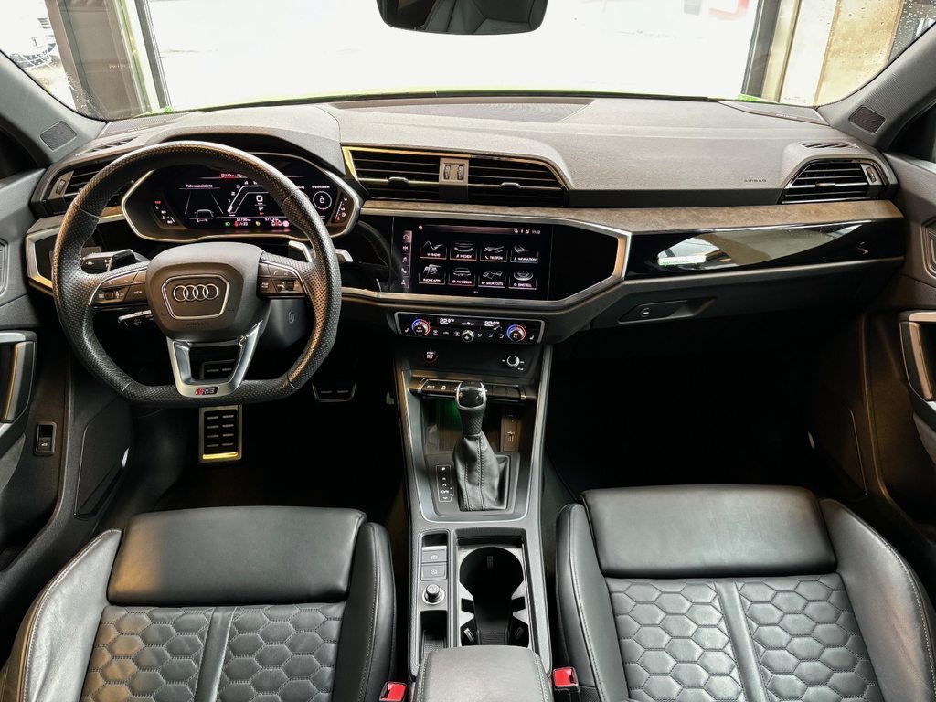 AUDI RS Q3 Sportback 2.5 TFSI quattro, Benzin, Occasion / Gebraucht, Automatik - 7