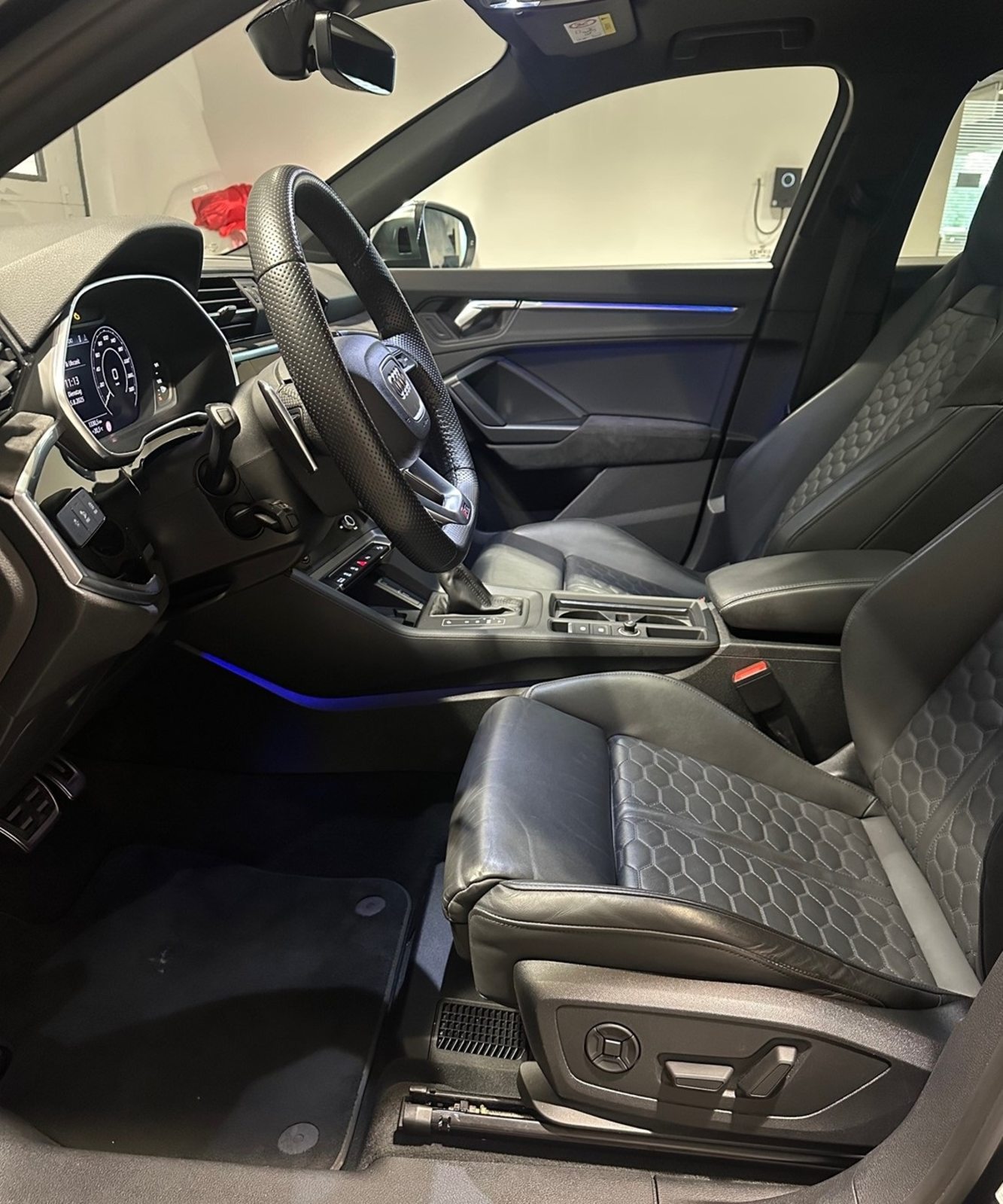 AUDI RS Q3 Sportback, Petrol, Second hand / Used, Automatic - 6