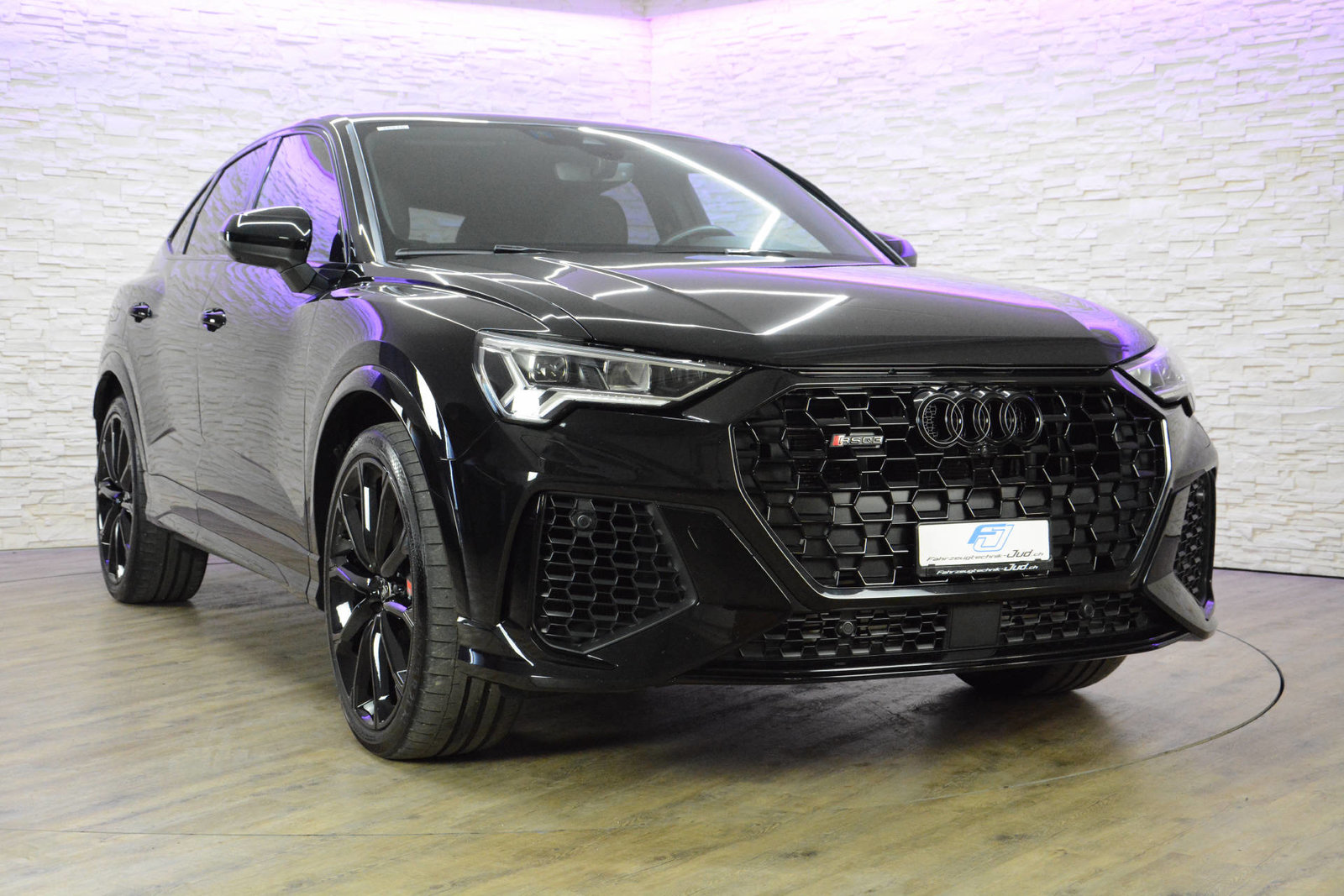 AUDI RS Q3 Sportback 2.5 TFSI quattro S-Tronic, Essence, Occasion / Utilisé, Automatique - 3