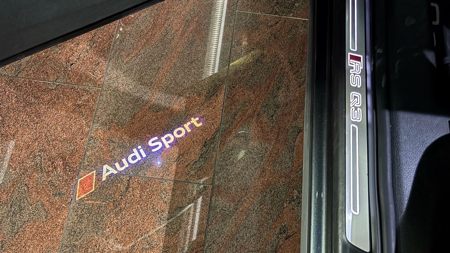 AUDI RS Q3 SB 2.5 TFSI quattro S-tronic, Essence, Occasion / Utilisé, Automatique - 5