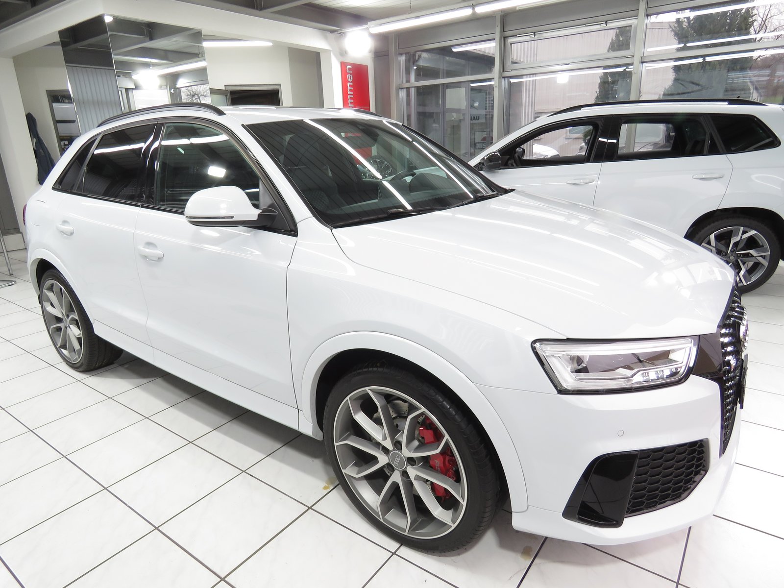 AUDI RS Q3 2.5 TFSI Quattro S-tronic Automat, Benzin, Occasion / Gebraucht, Automatik - 3