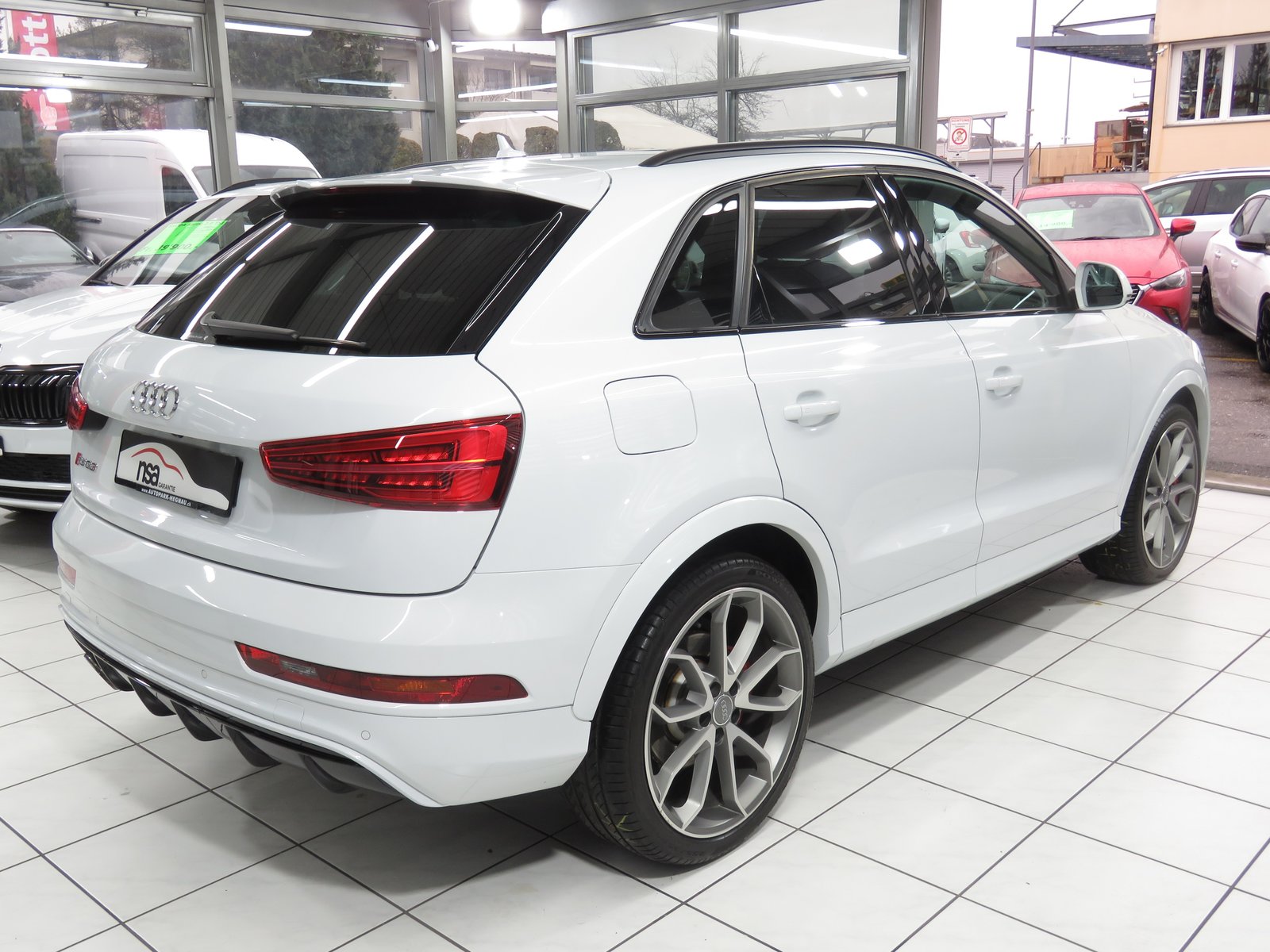 AUDI RS Q3 2.5 TFSI Quattro S-tronic Automat, Benzin, Occasion / Gebraucht, Automatik - 4
