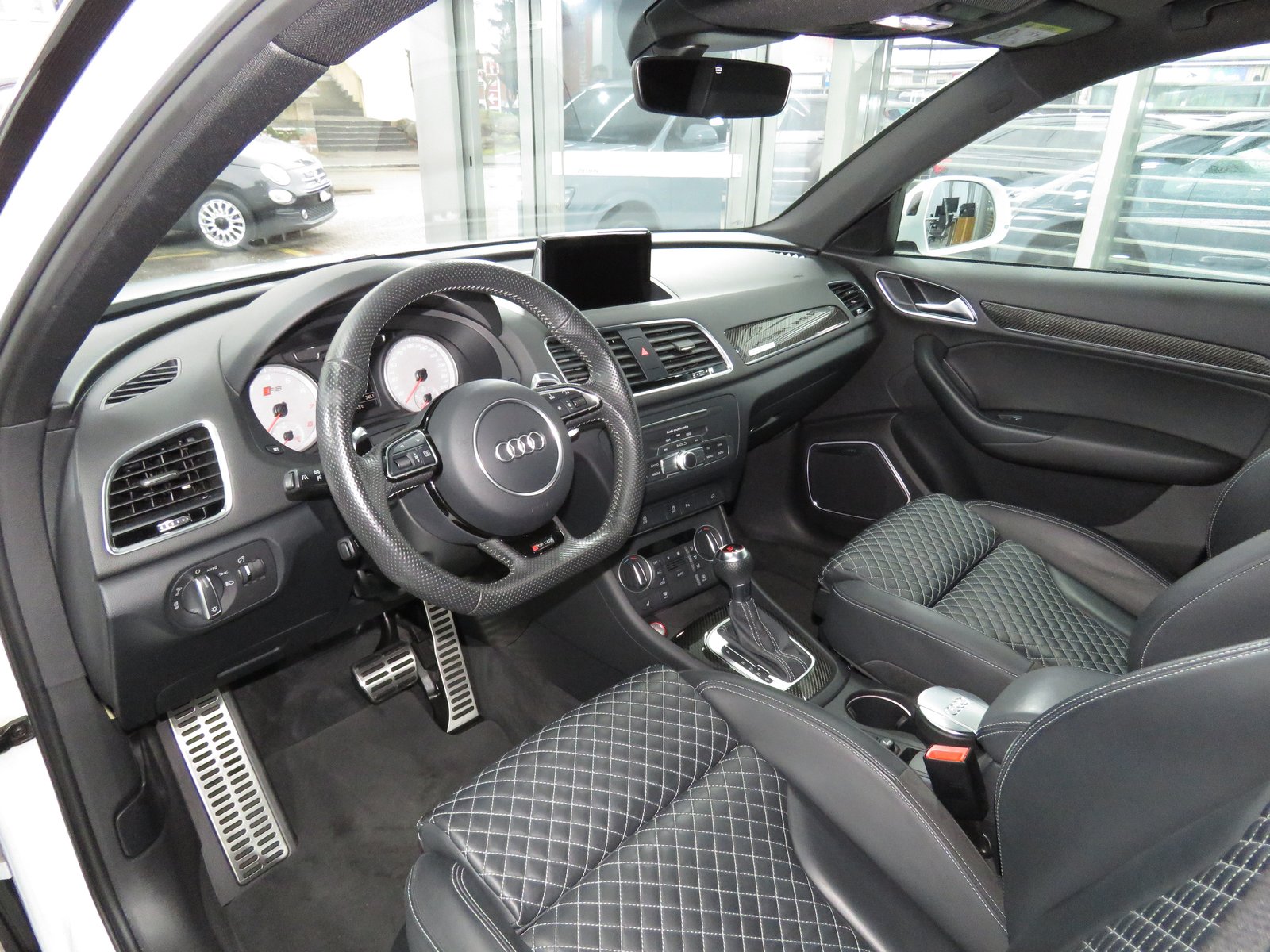 AUDI RS Q3 2.5 TFSI Quattro S-tronic Automat, Benzin, Occasion / Gebraucht, Automatik - 7