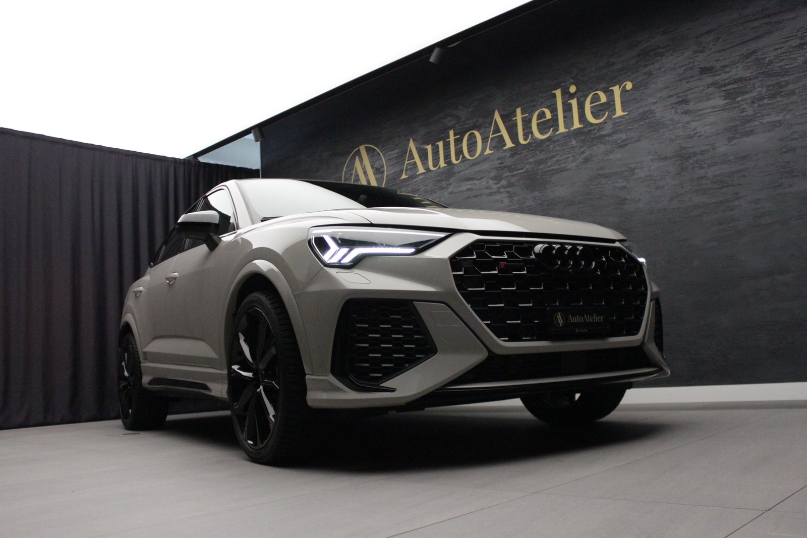 AUDI RS Q3 Sportback quattro S tronic, Essence, Occasion / Utilisé, Automatique - 6