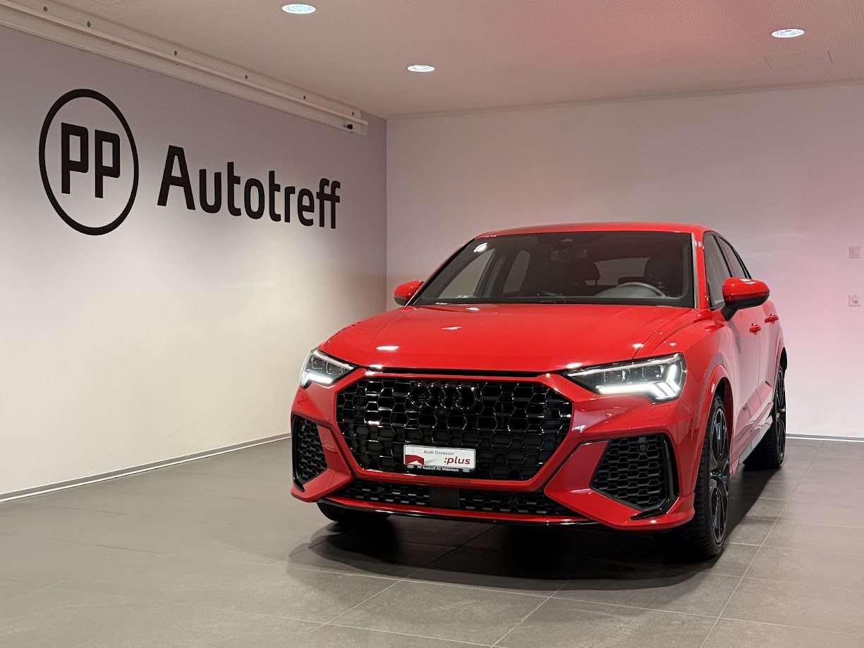 AUDI RSQ3 Sportback