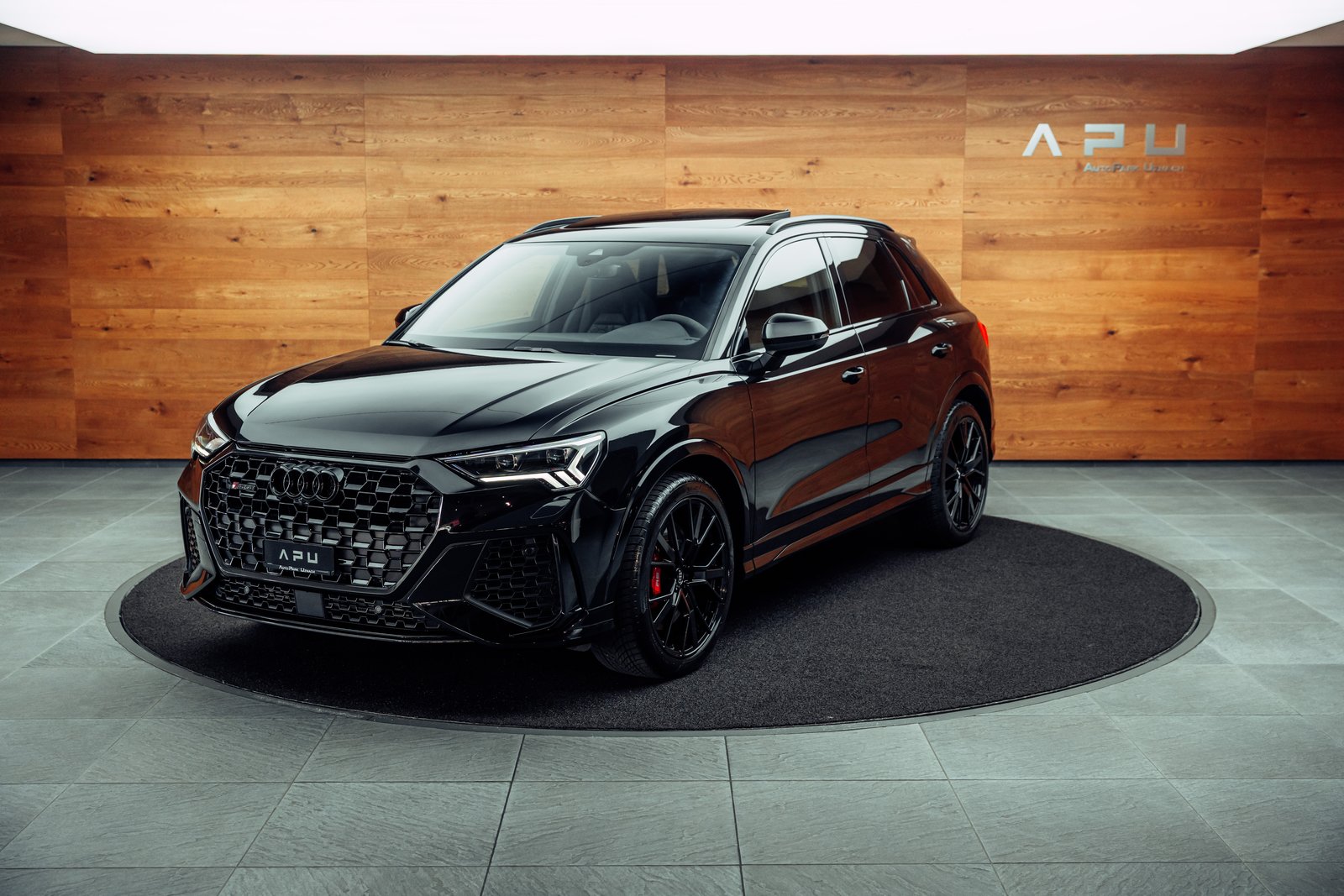 AUDI RS Q3 2.5 TFSI quattro S tronic, Essence, Occasion / Utilisé, Automatique - 4