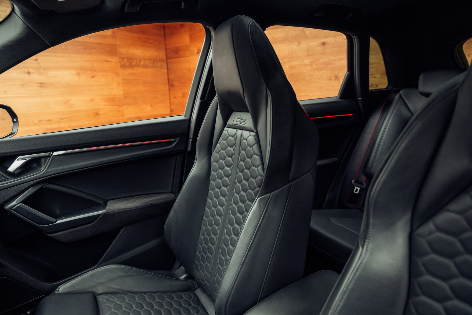 AUDI RS Q3 2.5 TFSI quattro S tronic, Essence, Occasion / Utilisé, Automatique - 6