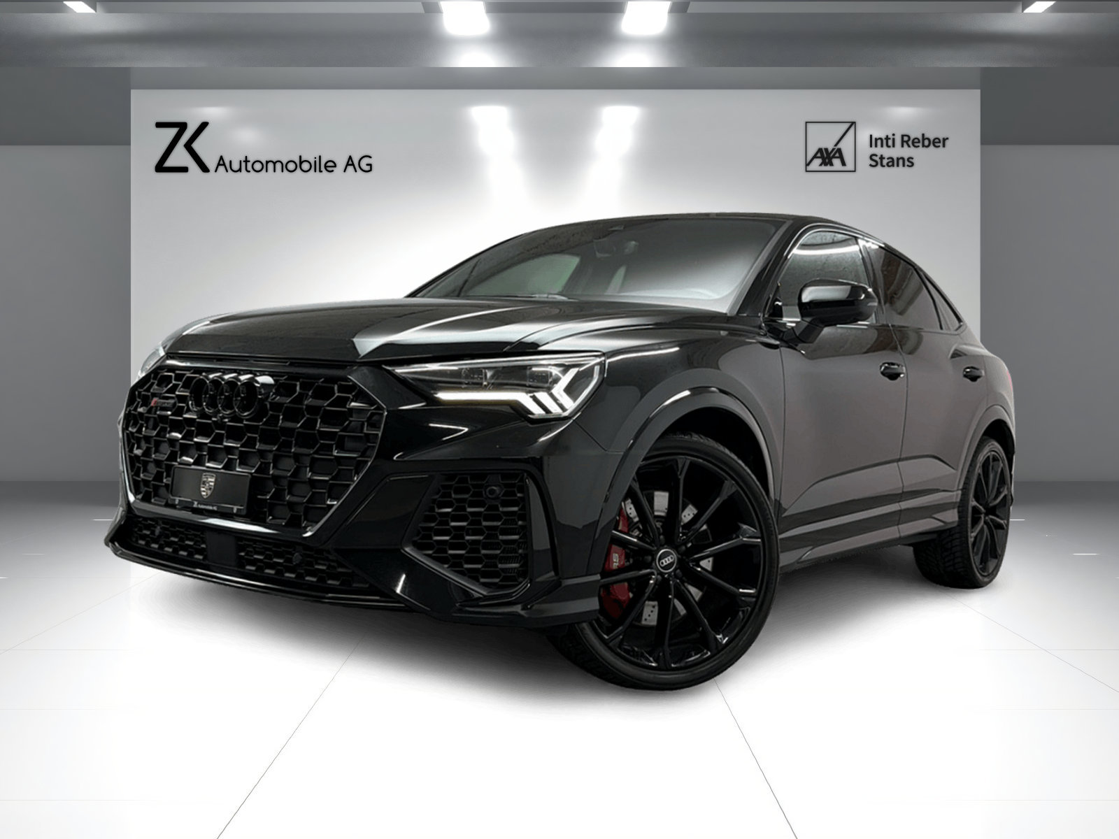 AUDI RS Q3 Sportback Midnight Black quattro S tronic / Kamer