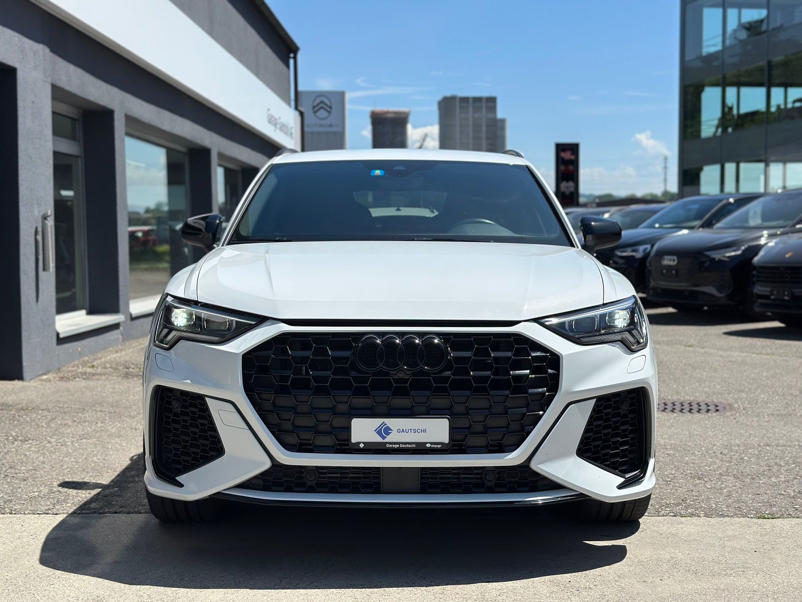 AUDI RS Q3 2.5 TFSI quattro S tronic, Essence, Occasion / Utilisé, Automatique - 2