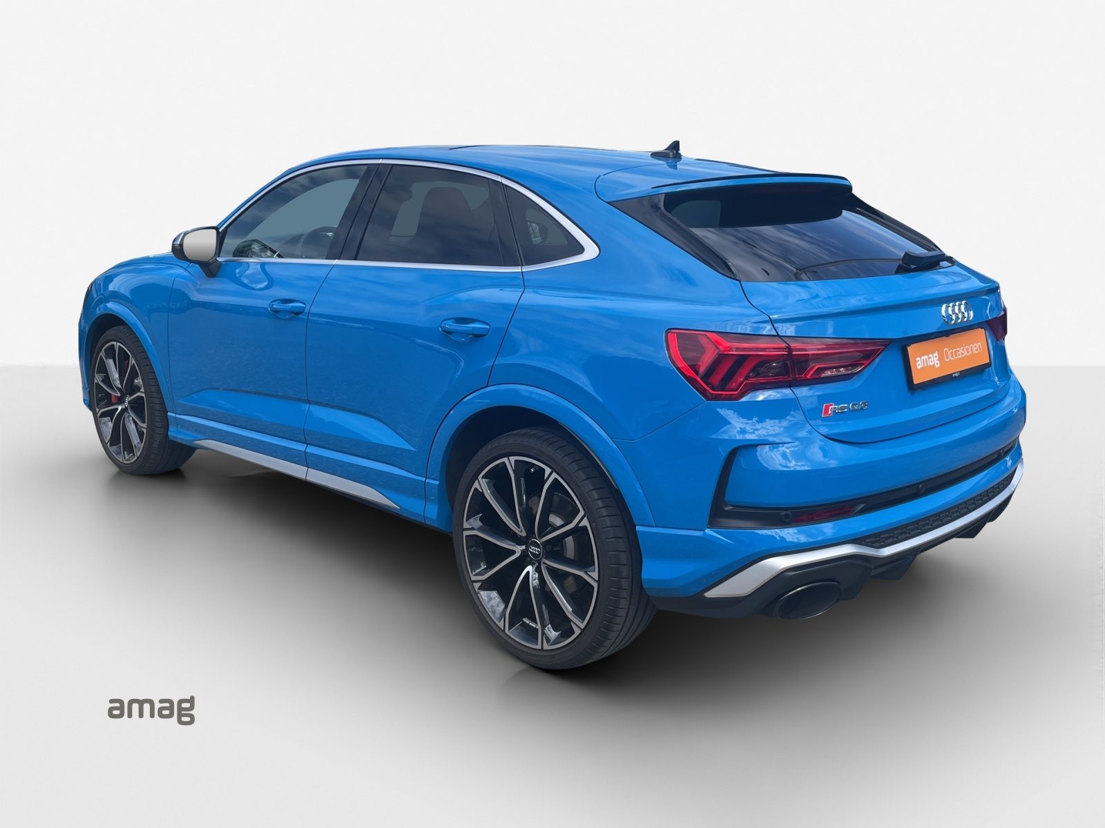 AUDI RSQ3 Sportback, Benzin, Occasion / Gebraucht, Automatik - 3
