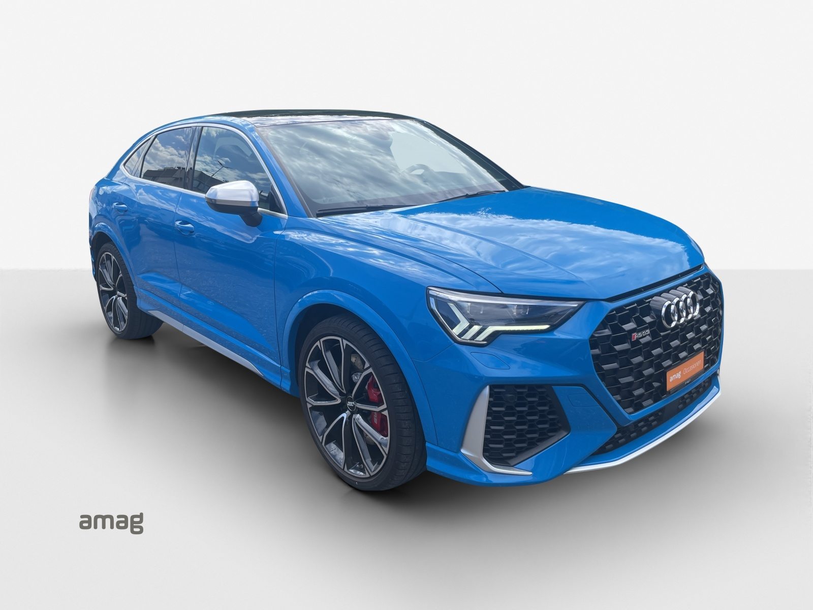 AUDI RSQ3 Sportback, Benzin, Occasion / Gebraucht, Automatik - 6