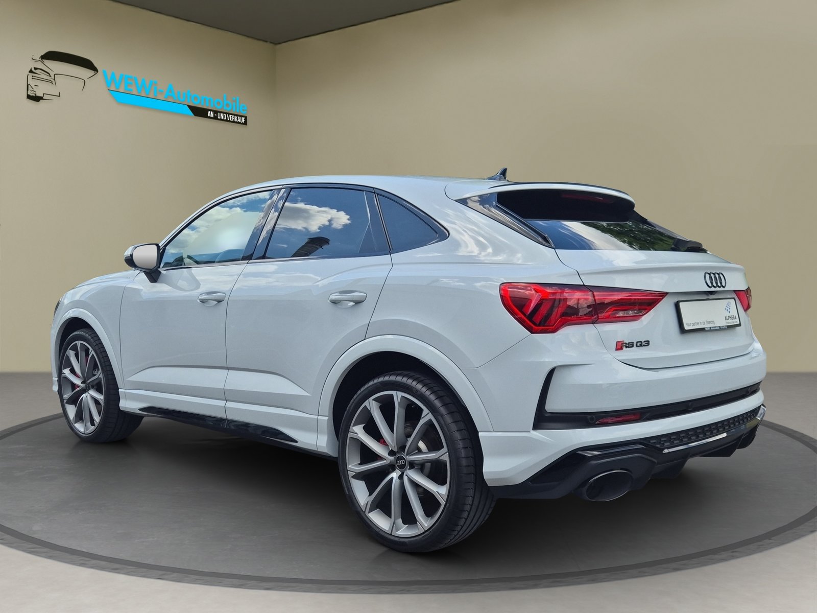 AUDI RS Q3 Sportback quattro S tronic, Benzin, Occasion / Gebraucht, Automatik - 3