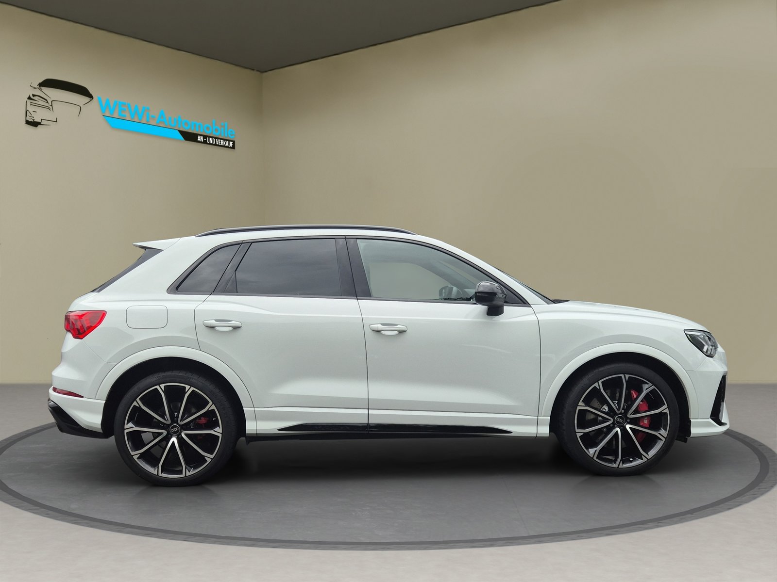 AUDI RS Q3 2.5 TFSI quattro S tronic, Petrol, Second hand / Used, Automatic - 6