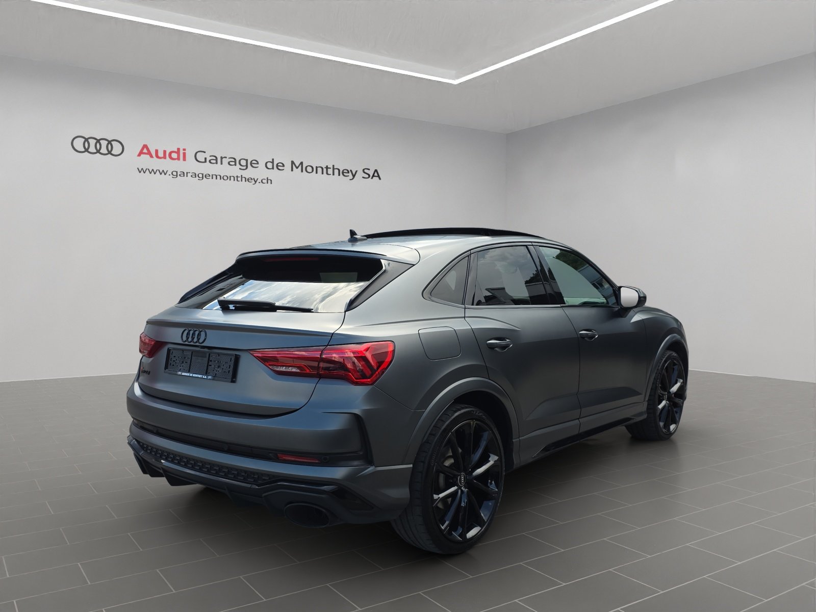 AUDI RS Q3 Sportback quattro S tronic, Essence, Occasion / Utilisé, Automatique - 4