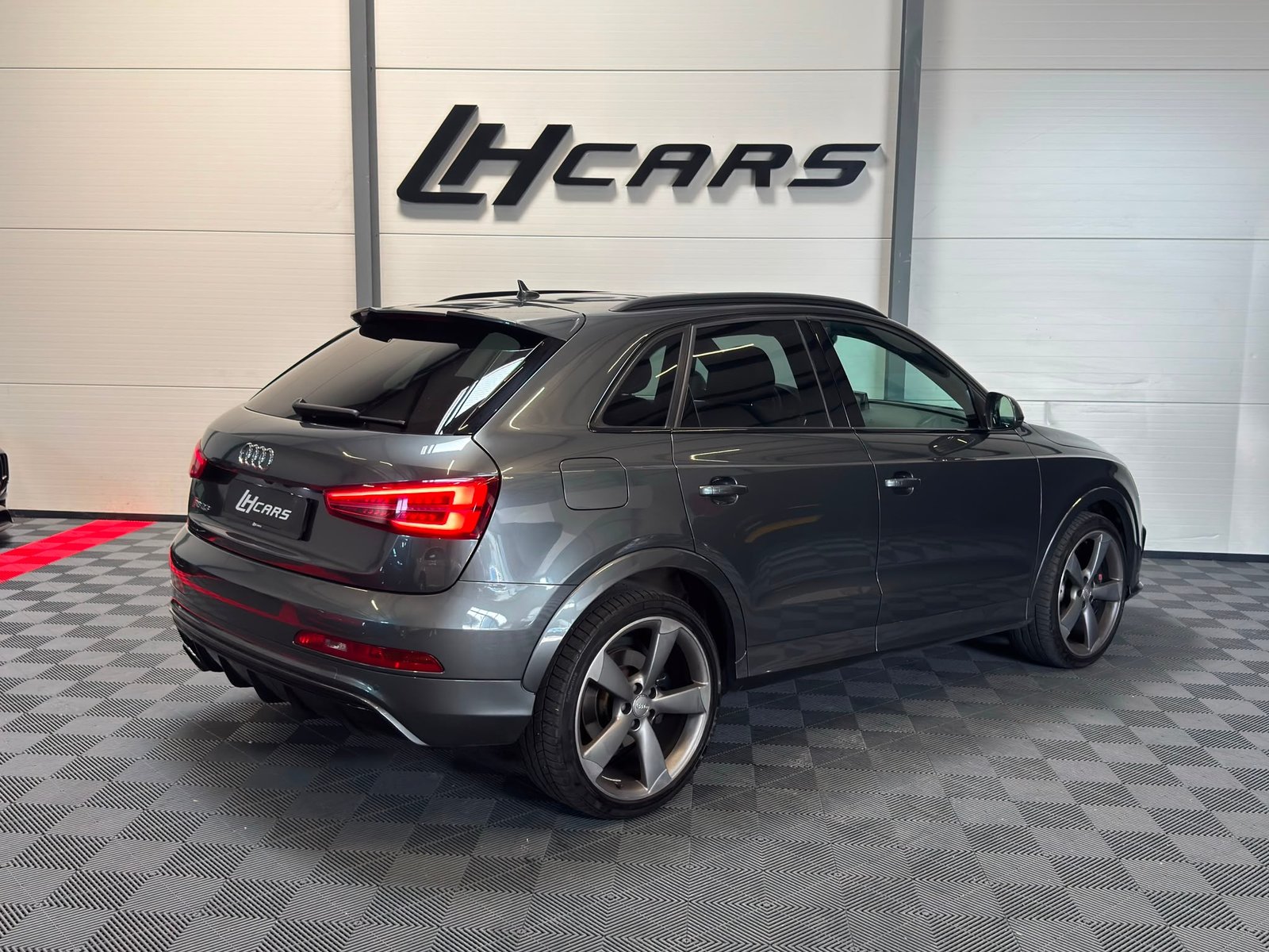 AUDI RS Q3 2.5 TFSI quattro S-Tronic, Benzina, Occasioni / Usate, Automatico - 4