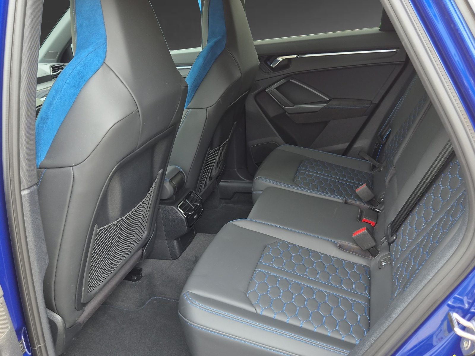 AUDI RS Q3, Essence, Occasion / Utilisé, Automatique - 7