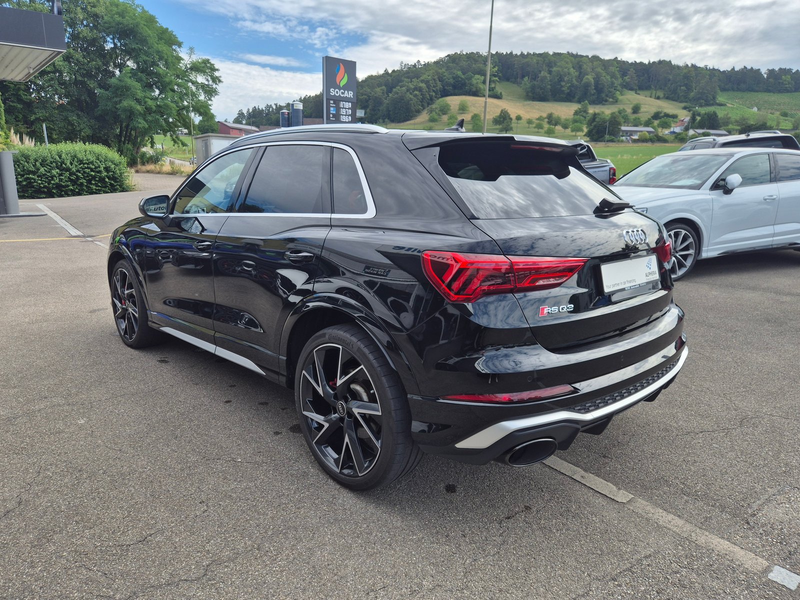 AUDI RS Q3 2.5 TFSI quattro S tronic, Benzin, Occasion / Gebraucht, Automatik - 7