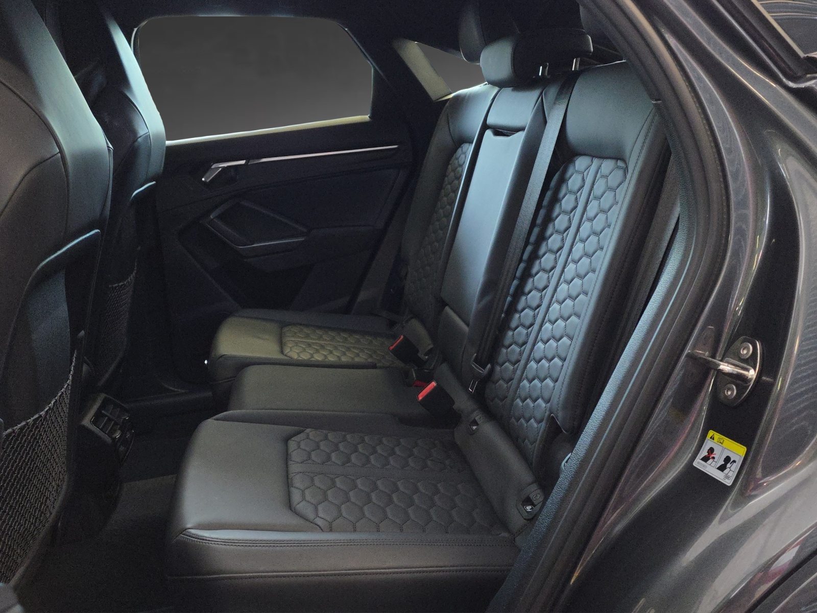 AUDI RS Q3 Sportback, Benzin, Occasion / Gebraucht, Automatik - 7