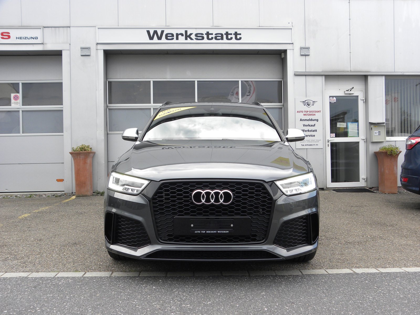 AUDI RS Q3 2.5 TFSI quattro S-tronic