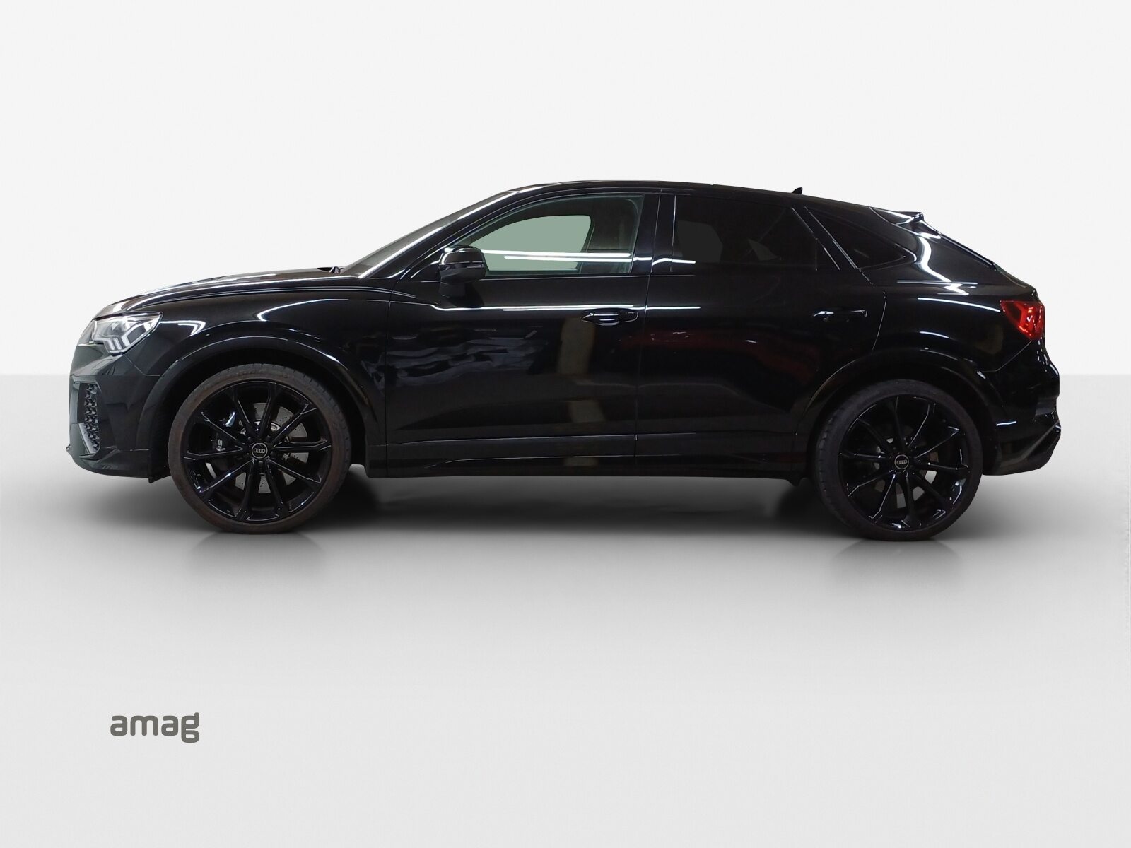 AUDI RS Q3 Sportback, Benzin, Occasion / Gebraucht, Automatik - 2