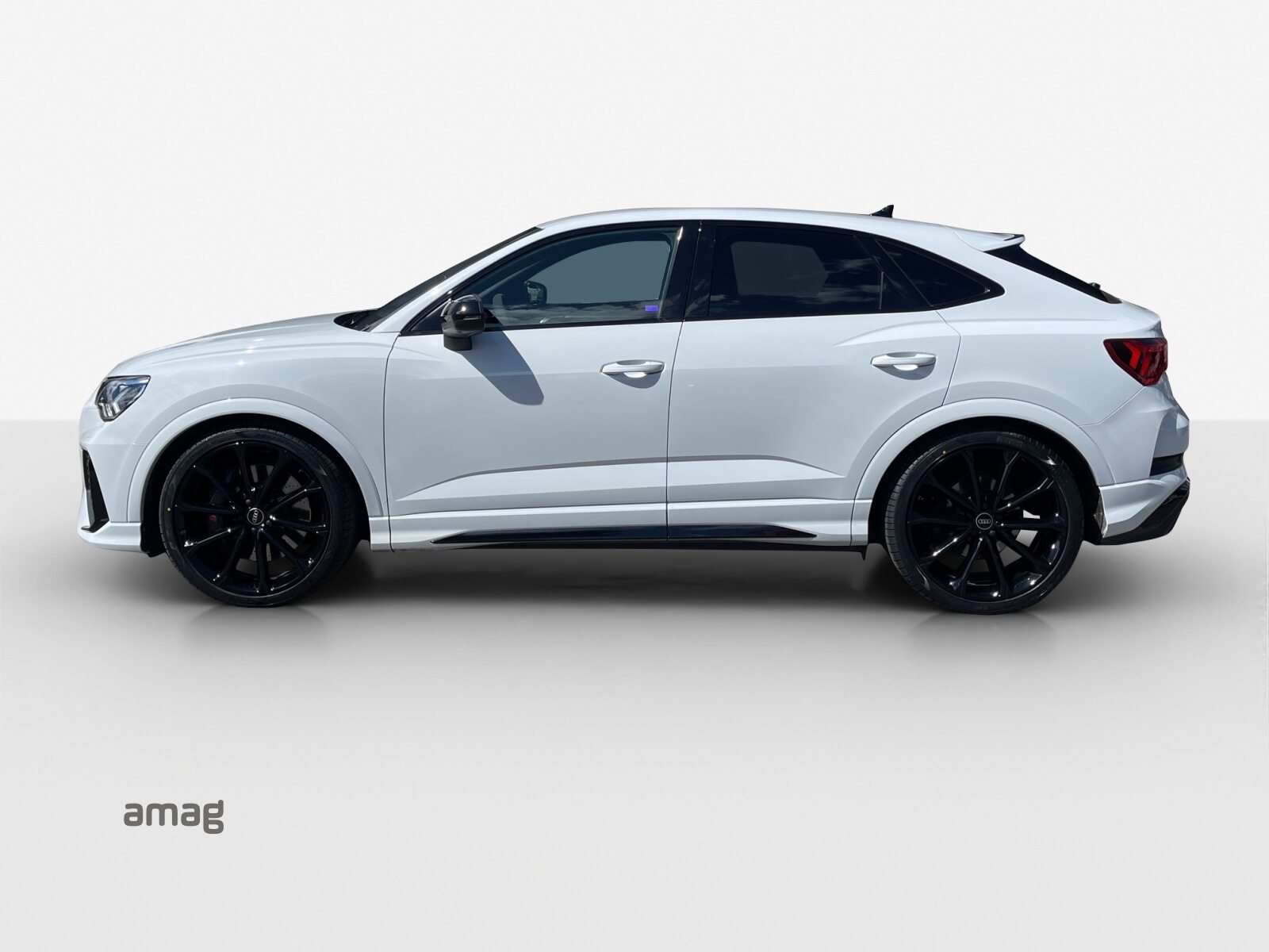 AUDI RS Q3 Sportback, Benzin, Occasion / Gebraucht, Automatik - 2