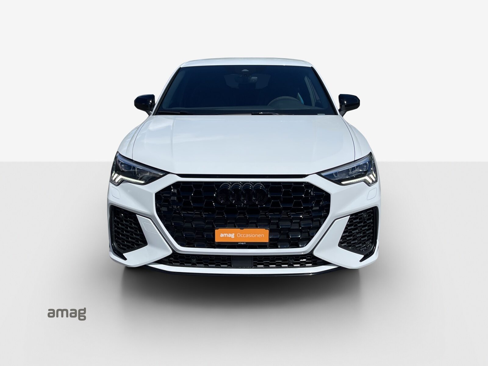 AUDI RS Q3 Sportback, Benzin, Occasion / Gebraucht, Automatik - 7