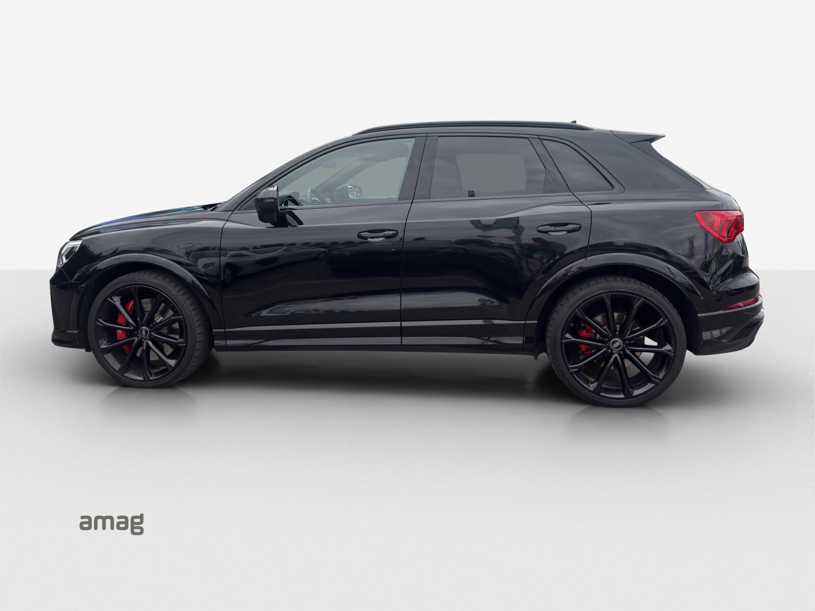 AUDI RS Q3, Petrol, Second hand / Used, Automatic - 2