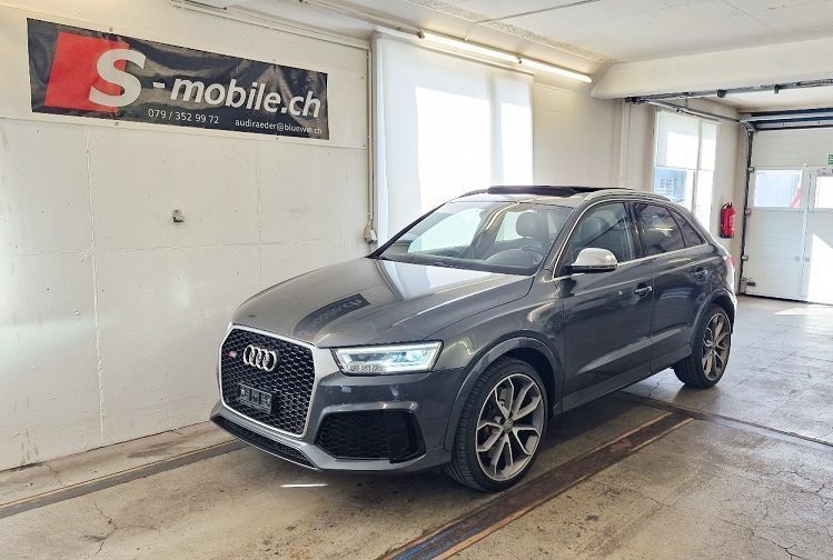 AUDI RS Q3 2.5 TFSI quattro S-Tronic