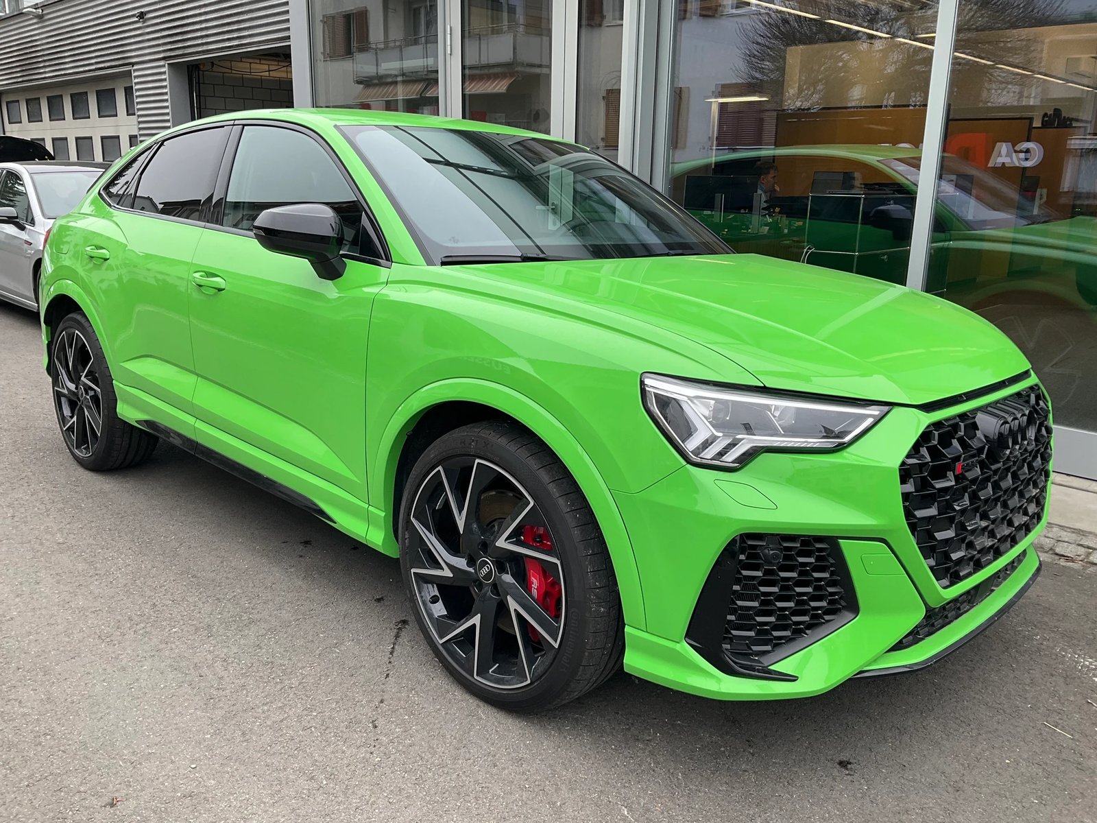 AUDI RS Q3 2.5 TFSI quattro S-Tronic, Petrol, Second hand / Used, Automatic - 4