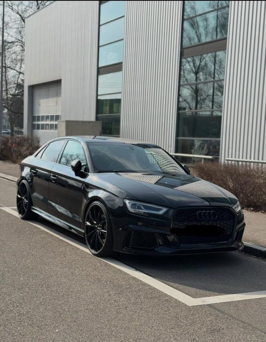 AUDI RS3 Limousine 2.5 T FSI quattro S-Tronic