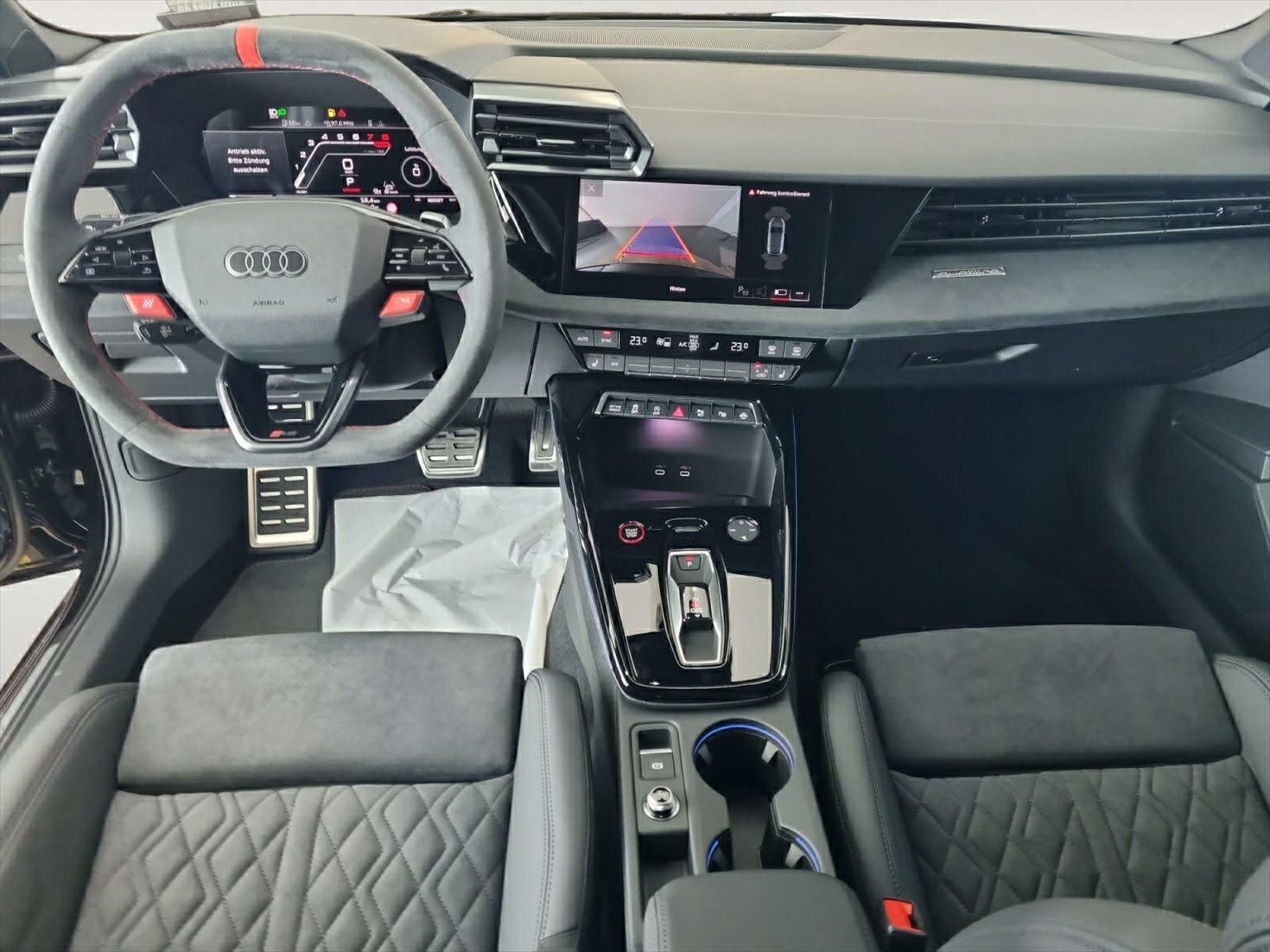 AUDI RS3 Sportback 2.5 TSI quattro S-tronic, Benzin, Neues Fahrzeug mit Tageszulassung, Automatik - 7