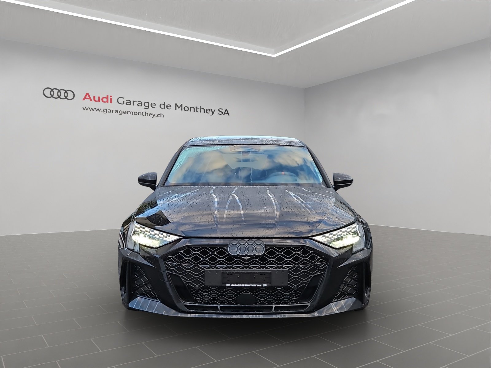 AUDI RS3 Sportback 2.5 TSI quattro S-tronic, Essence, Voiture nouvelle, Automatique - 2